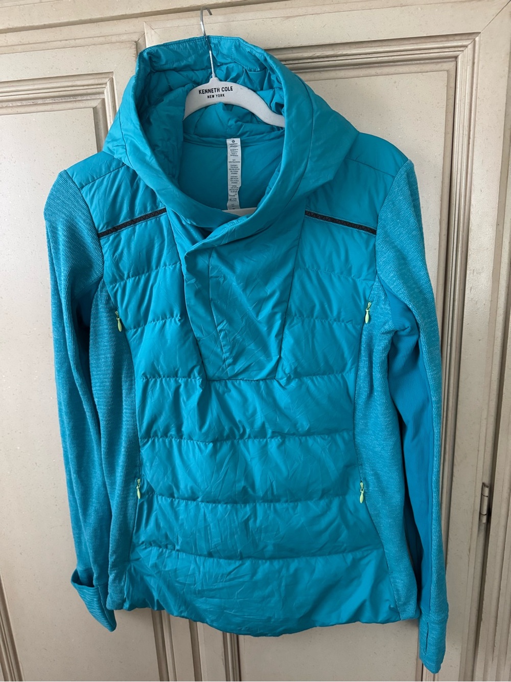 Lululemon Women’s Teal puffer Hybrid Jacket